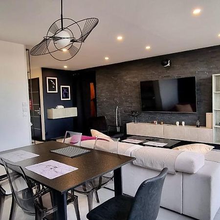 Ferienwohnung Le Perchoir, High-End & Panoramic View Troyes Exterior foto
