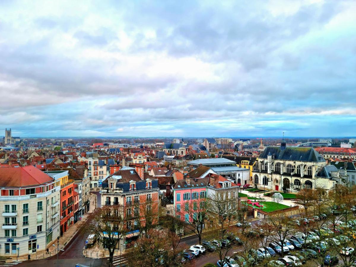 Ferienwohnung Le Perchoir, High-End & Panoramic View Troyes Exterior foto