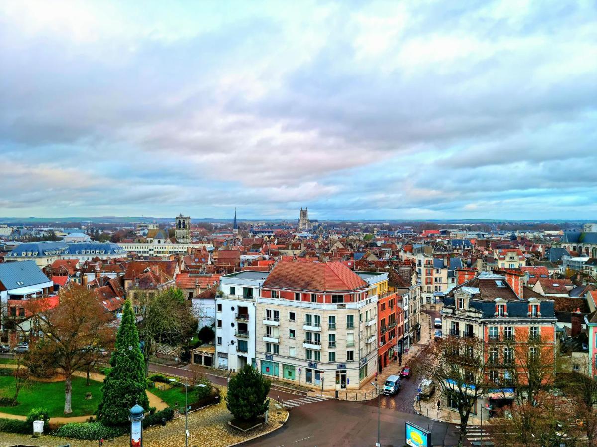 Ferienwohnung Le Perchoir, High-End & Panoramic View Troyes Exterior foto